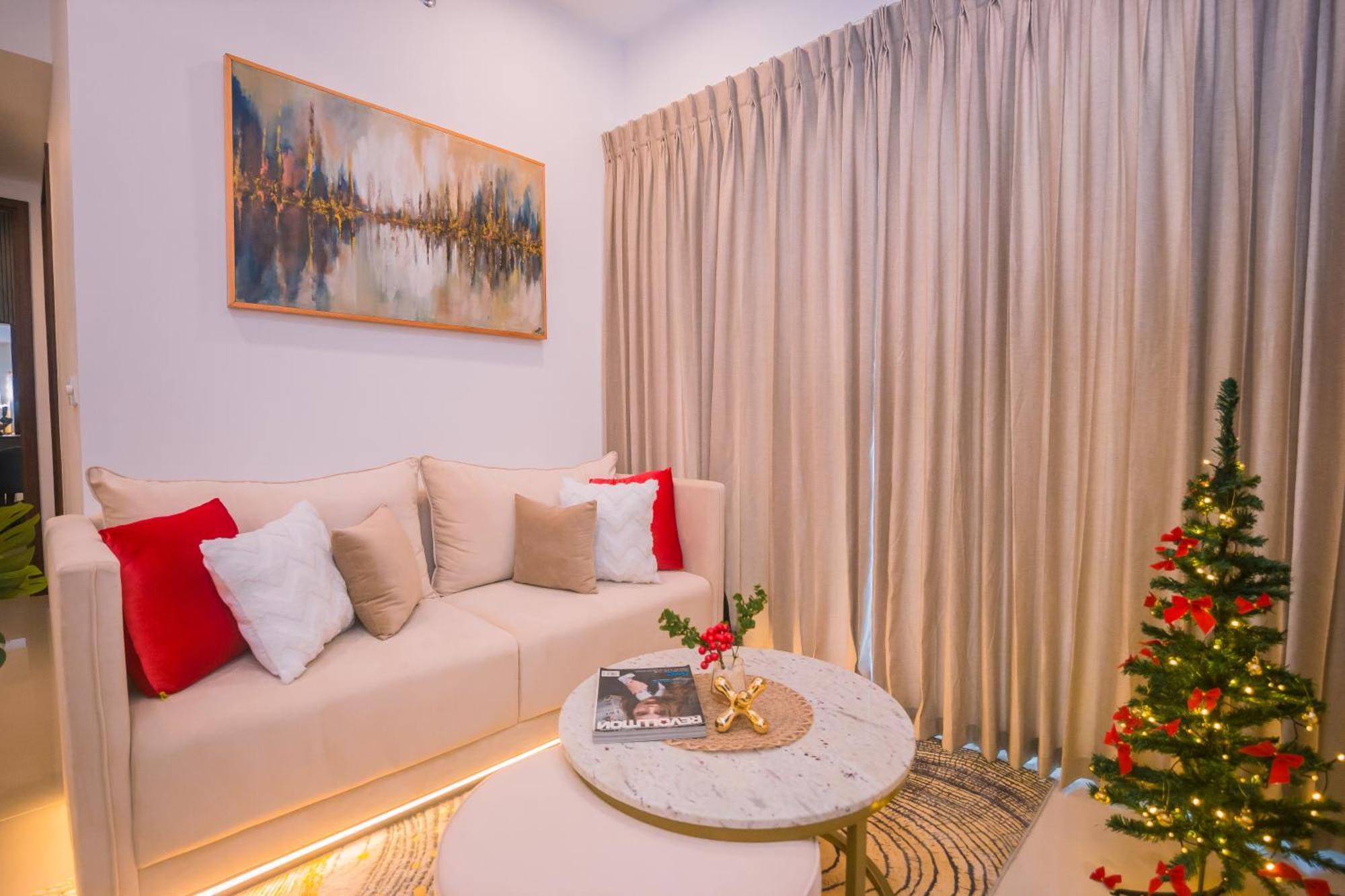 Celestara Luxury Colombo Apartment At Trizen With Pool, City View Exterior photo